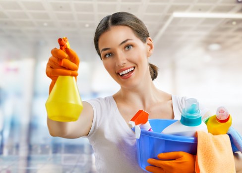 Deep cleaning of tiled and hard flooring in EN5 property