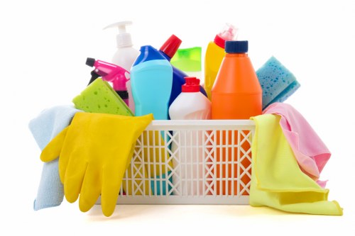 Professional cleaning for an EN5 flat or rental property
