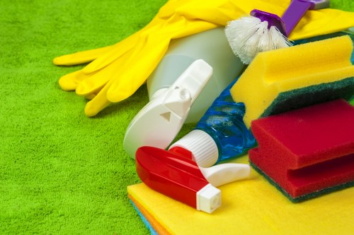 Local oven cleaning service for homes and businesses near EN5