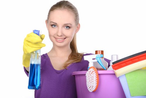 Kitchen and bathroom cleaning service for a local EN5 property